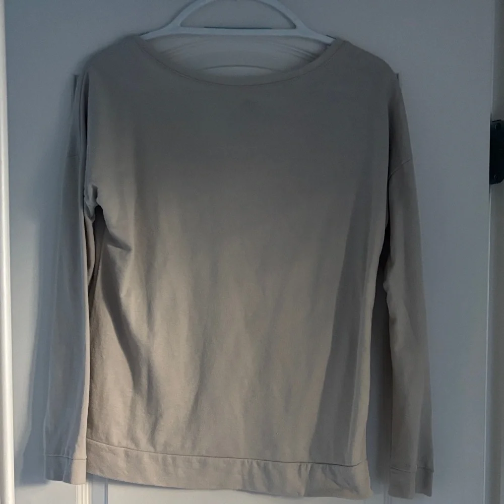 Disney Beige Wilderness Lodge Sweatshirt - Picture 4 of 4